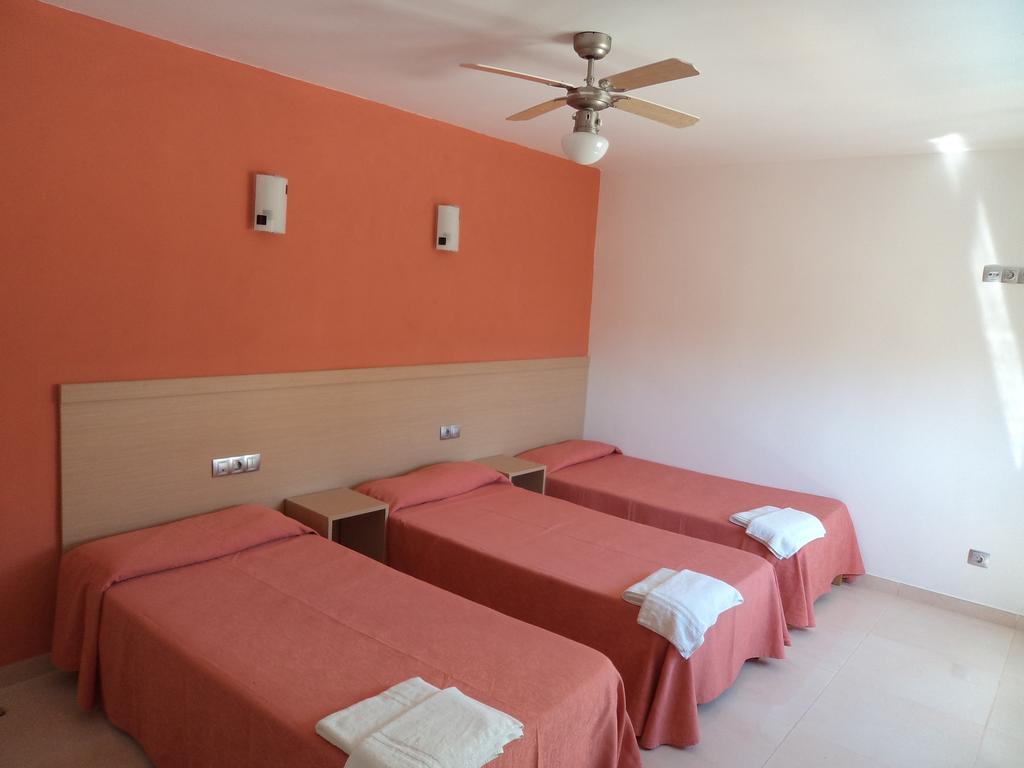 Hotel Leblon El Arenal  Room photo